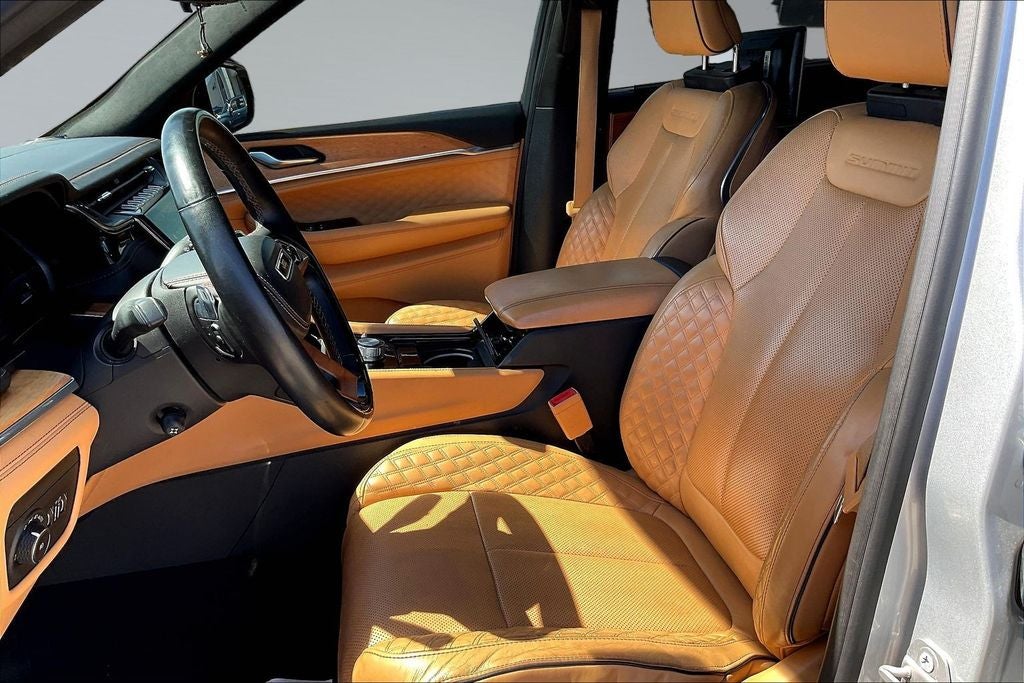 2022 Jeep Grand Cherokee L Summit