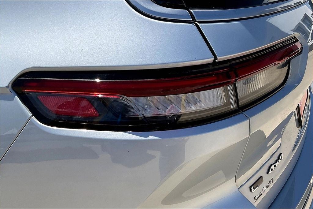 2022 Jeep Grand Cherokee L Summit