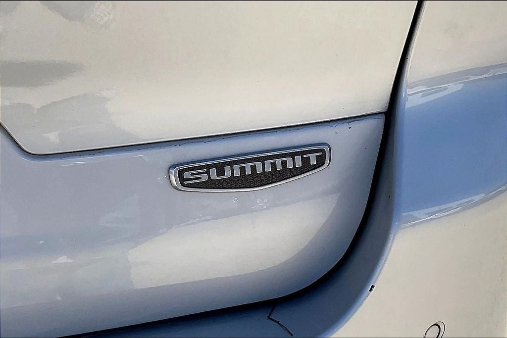 2022 Jeep Grand Cherokee L Summit