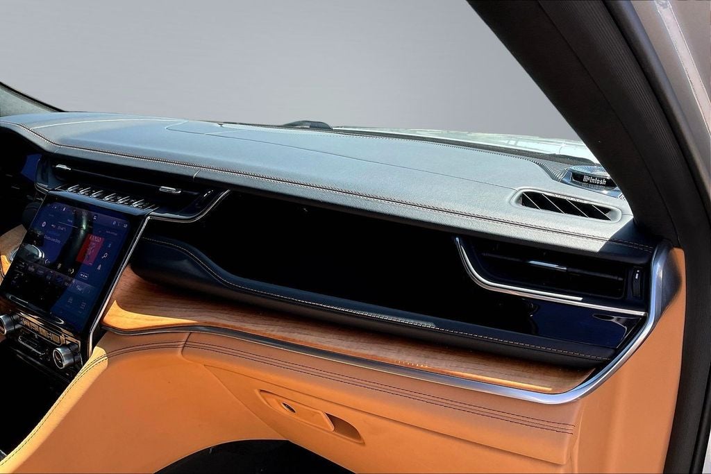 2022 Jeep Grand Cherokee L Summit