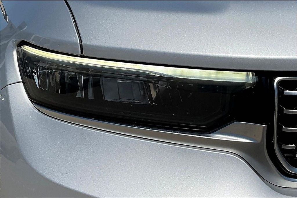 2022 Jeep Grand Cherokee L Summit