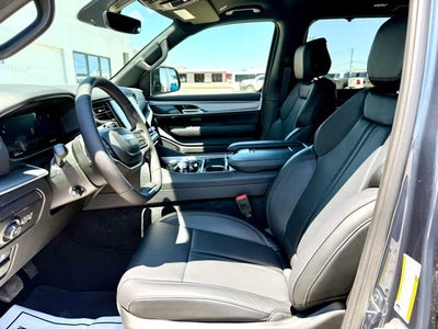 2025 Jeep Wagoneer L Series II