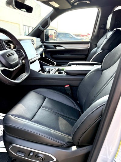 2025 Jeep Wagoneer L Series II