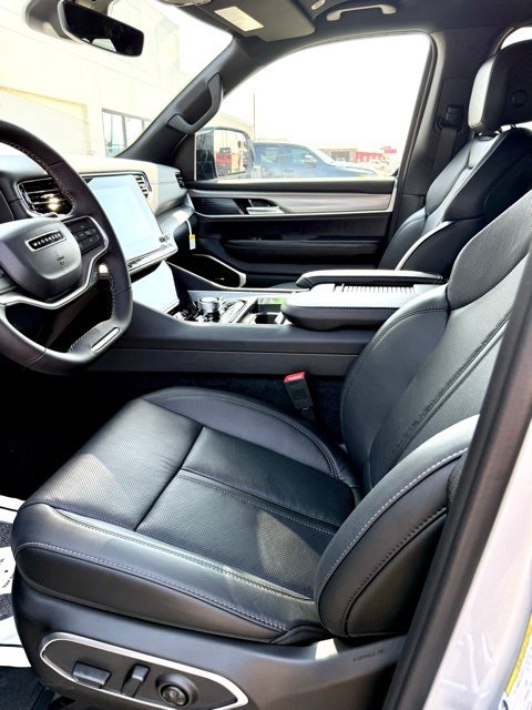 2025 Jeep Wagoneer L Series II