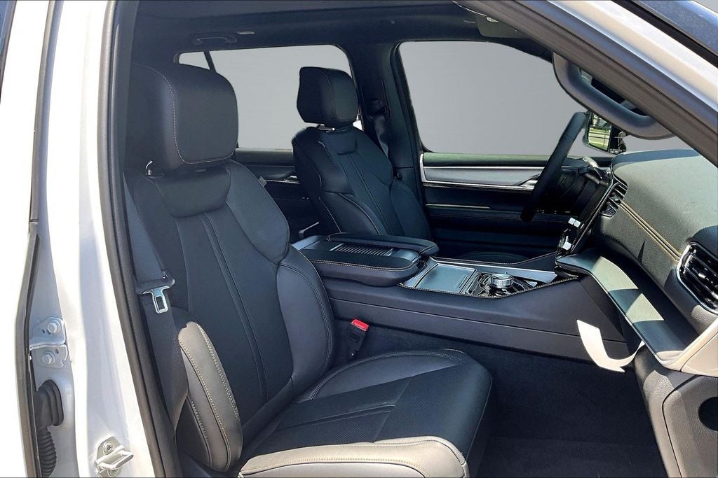 2026 Jeep Grand Wagoneer 85th Anniversary Edition