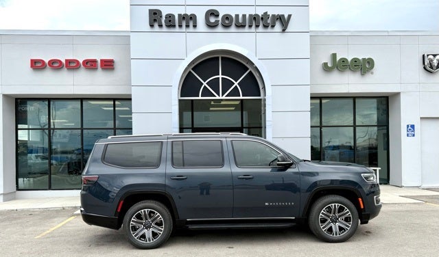 2025 Jeep Wagoneer Base 4WD