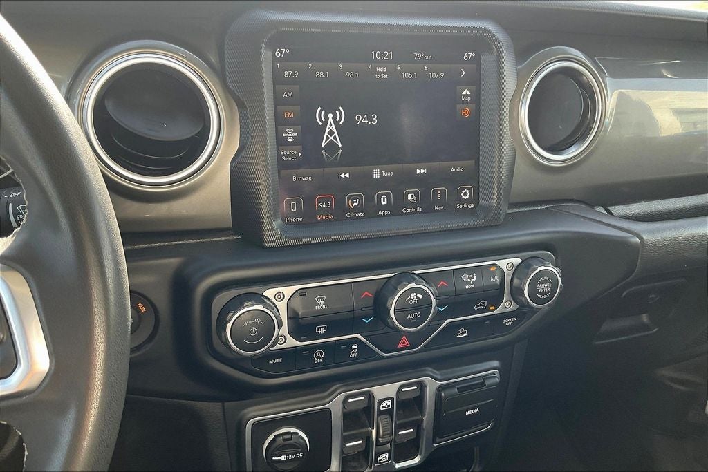 2023 Jeep Gladiator Overland