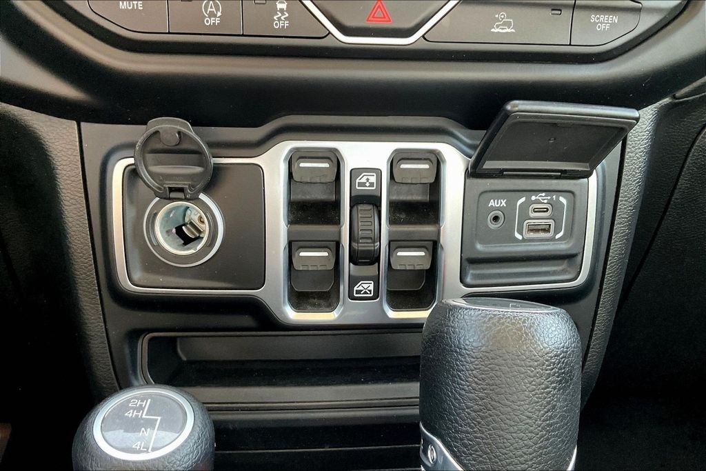2023 Jeep Gladiator Overland