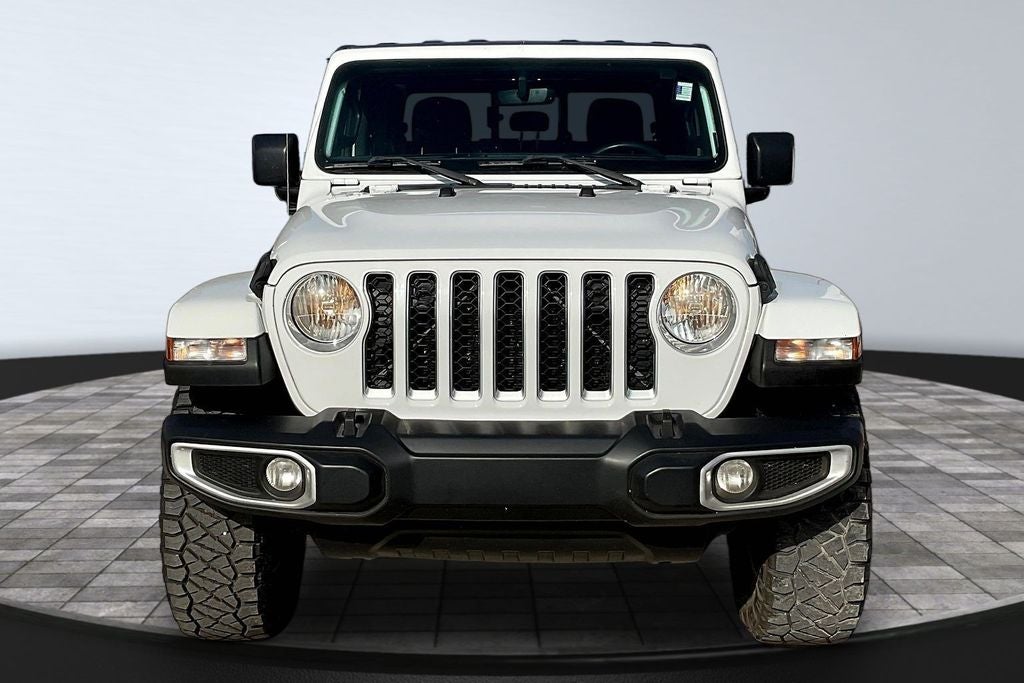 2023 Jeep Gladiator Overland