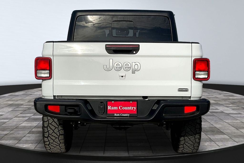 2023 Jeep Gladiator Overland