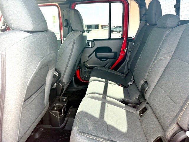 2025 Jeep Gladiator Sport 4WD