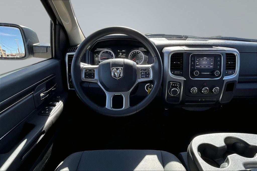 2024 RAM 1500 Classic SLT