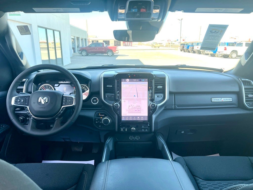 2025 RAM 1500 Big Horn/Lone Star 4WD