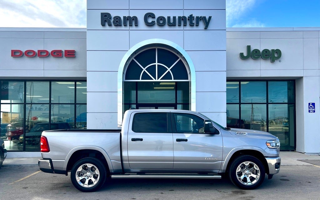 2025 RAM 1500 Big Horn/Lone Star 4WD