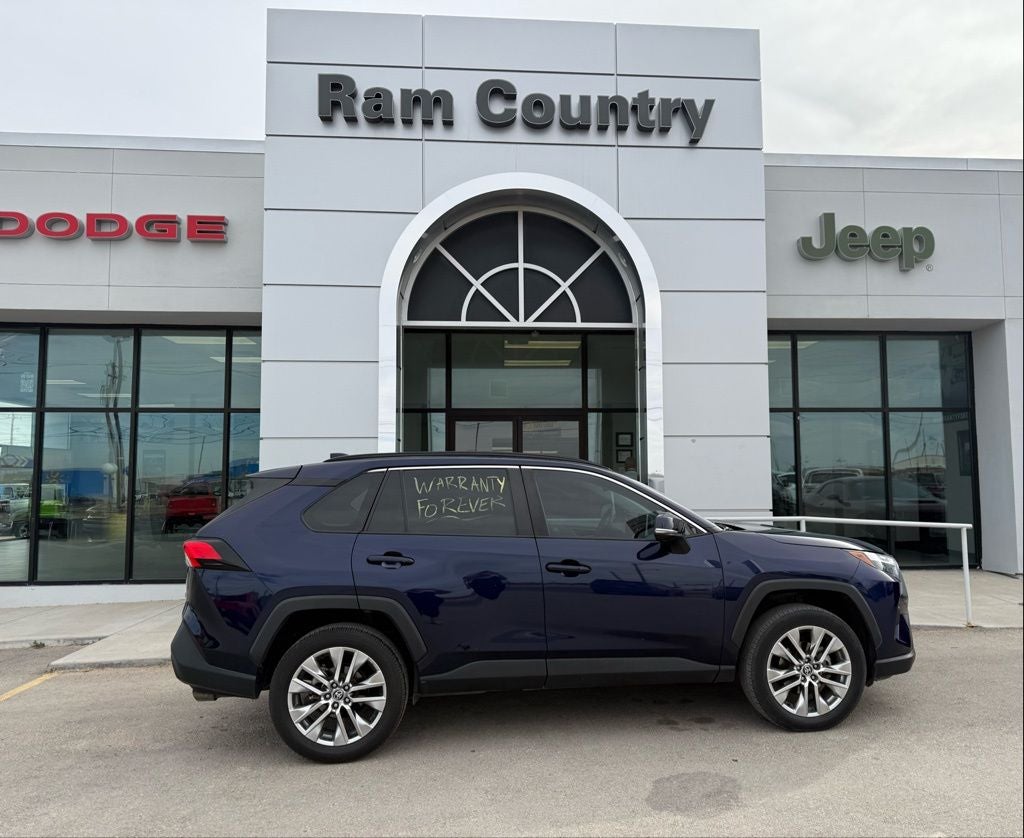 2023 Toyota RAV4 XLE Premium