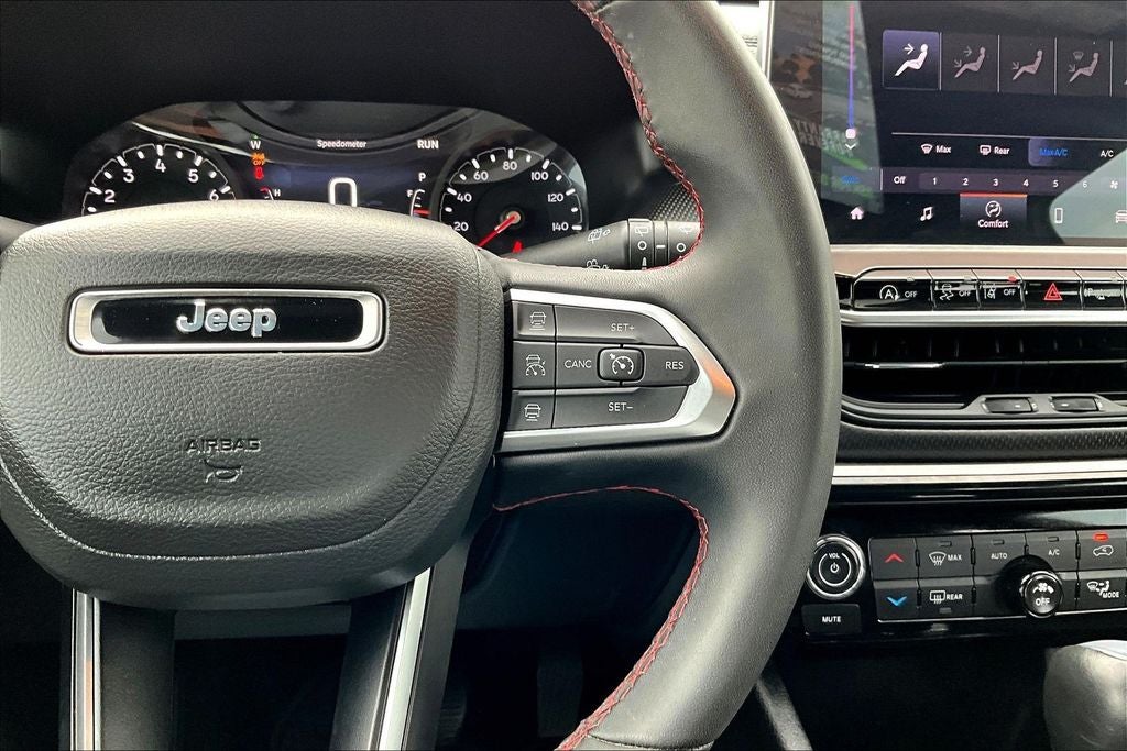 2025 Jeep Compass Trailhawk