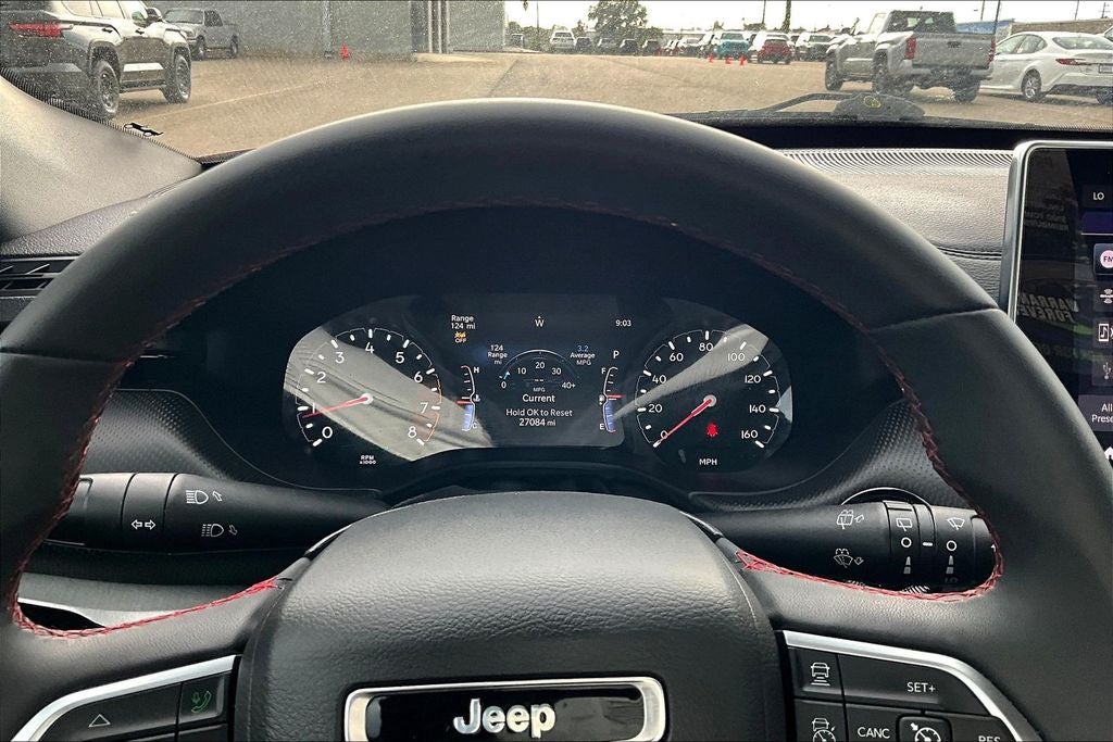 2025 Jeep Compass Trailhawk