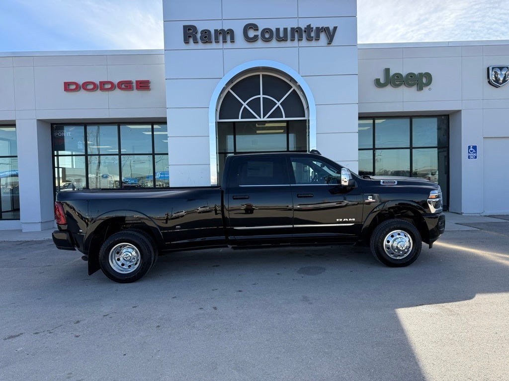2025 RAM 3500 Limited