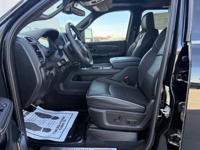 2025 RAM 3500 Limited