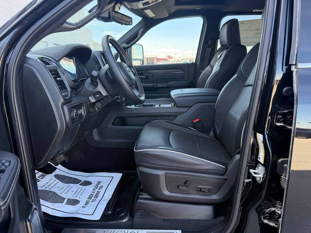 2025 RAM 3500 Limited