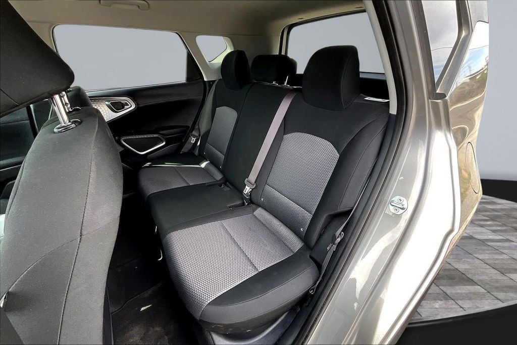 2025 Kia Soul LX