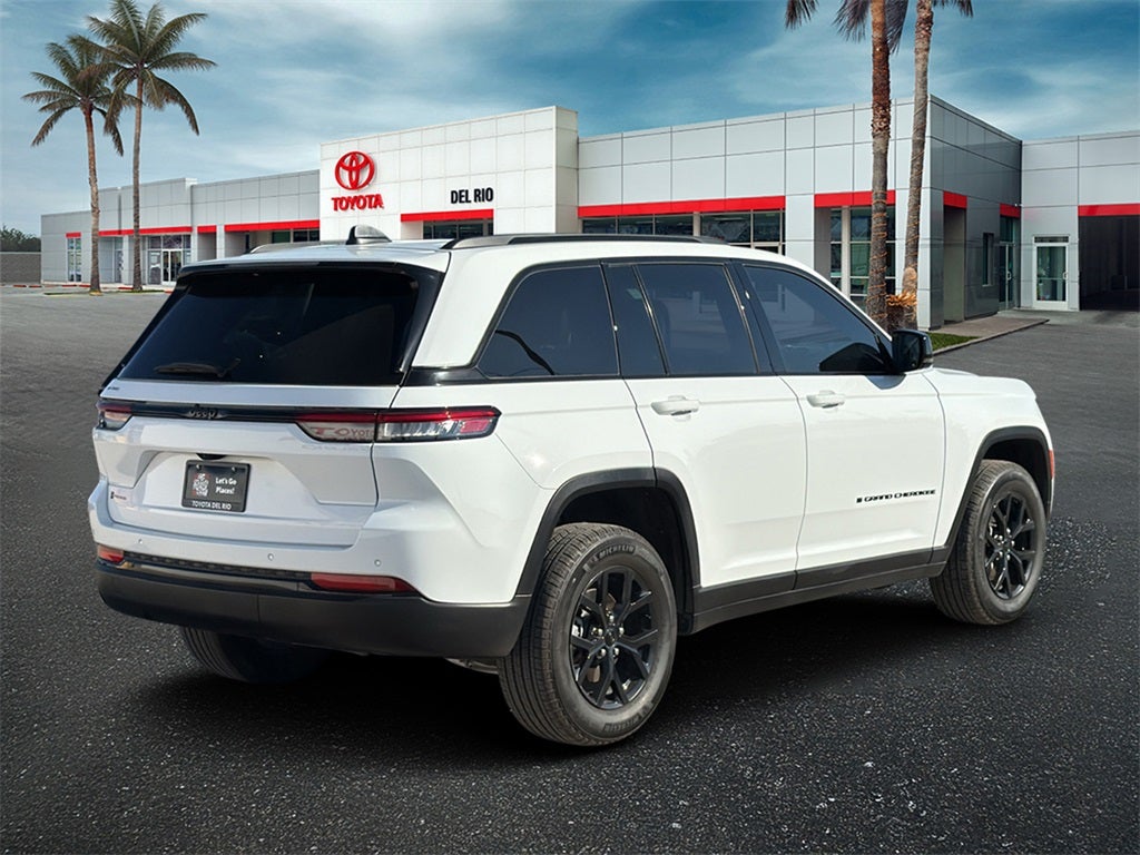 2025 Jeep Grand Cherokee Altitude