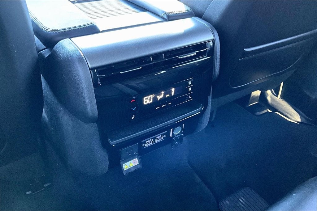 2025 Jeep Wagoneer L Series II
