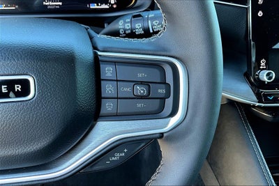 2025 Jeep Wagoneer L Series II