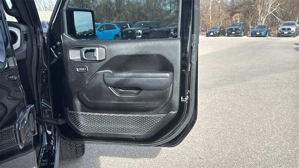 2025 Jeep Gladiator Nighthawk