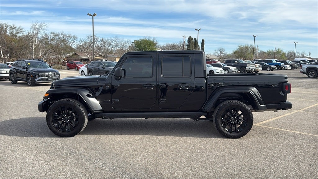 2025 Jeep Gladiator Nighthawk