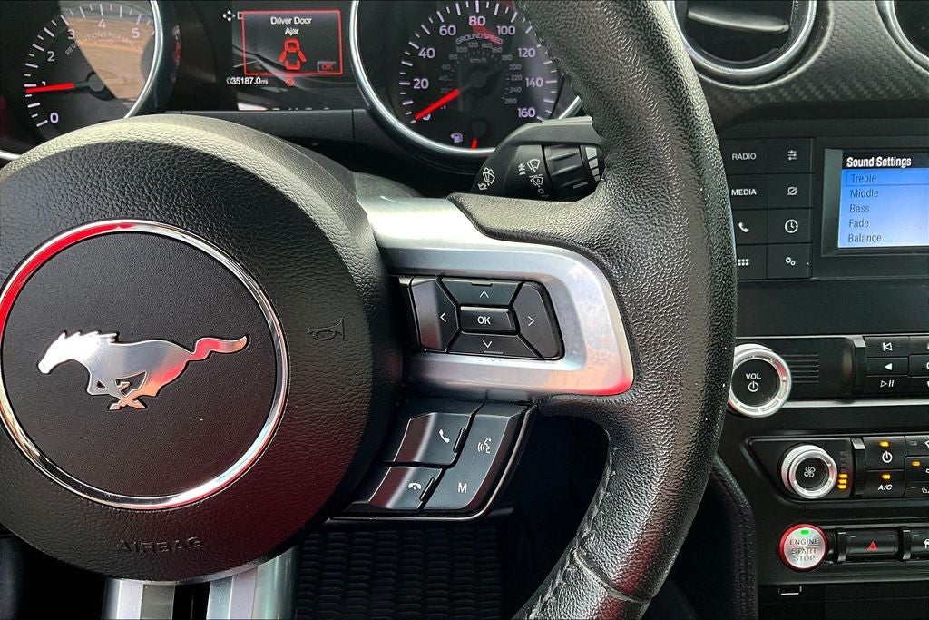 2022 Ford Mustang EcoBoost