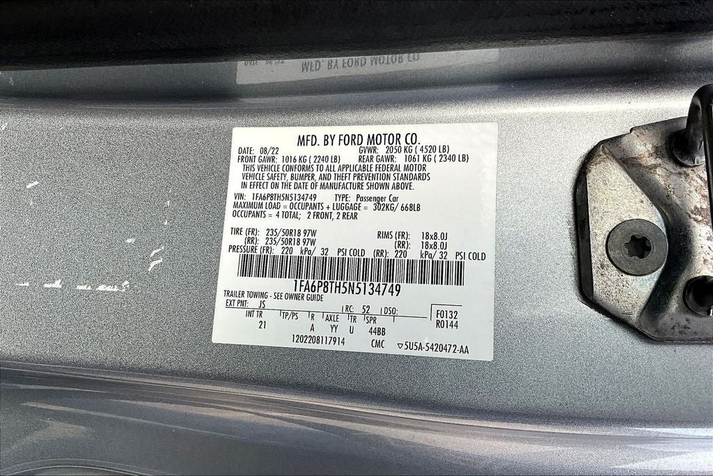 2022 Ford Mustang EcoBoost