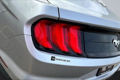 2022 Ford Mustang EcoBoost