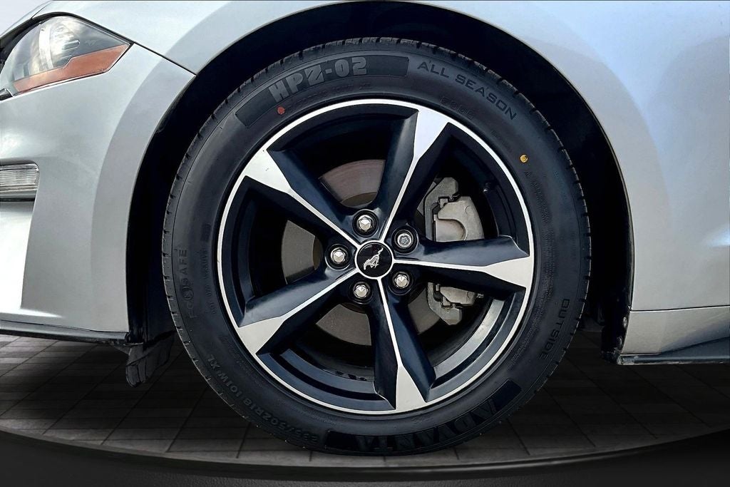 2022 Ford Mustang EcoBoost