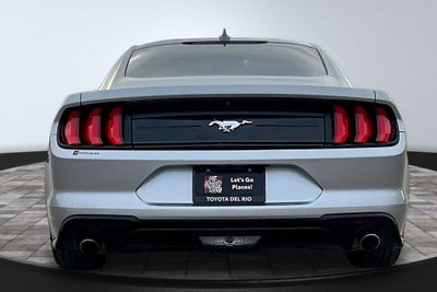2022 Ford Mustang EcoBoost