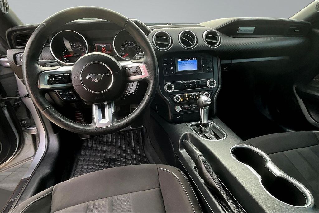 2022 Ford Mustang EcoBoost