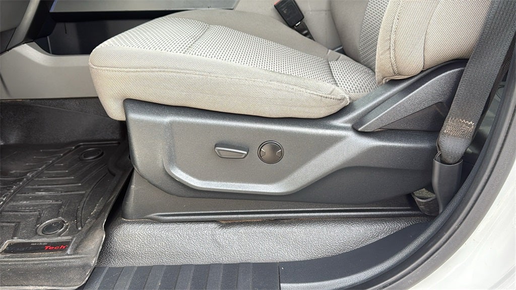 2022 Ford F-450SD XLT DRW