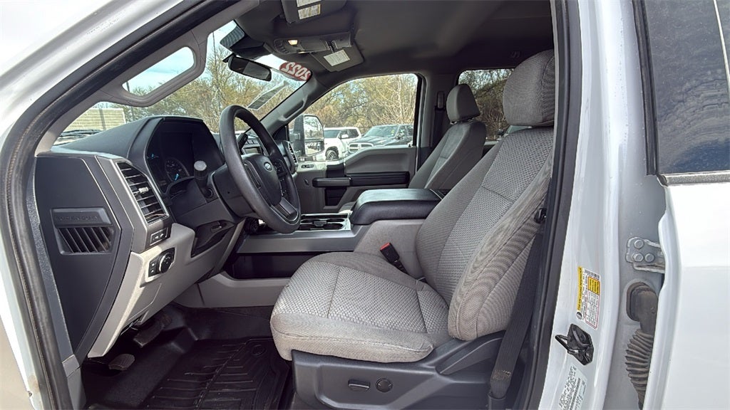 2022 Ford F-450SD XLT DRW