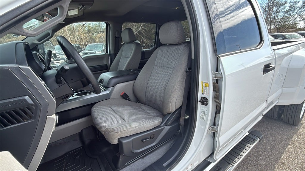 2022 Ford F-450SD XLT DRW