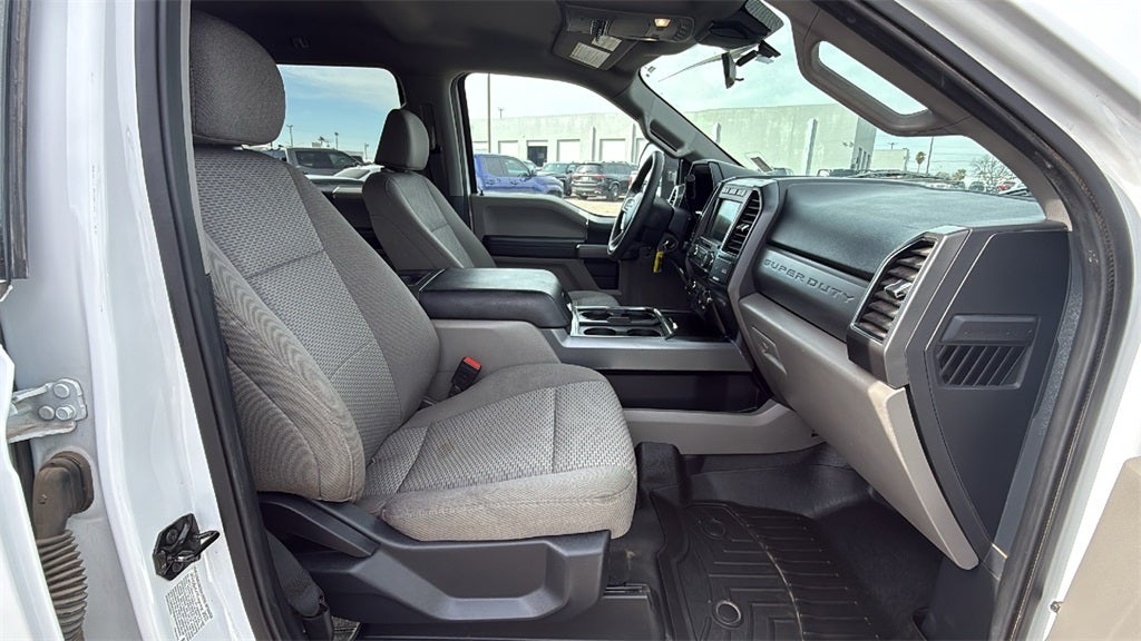 2022 Ford F-450SD XLT DRW