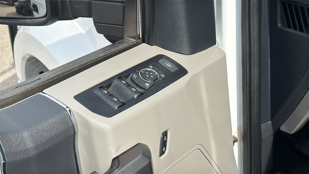 2022 Ford F-450SD XLT DRW