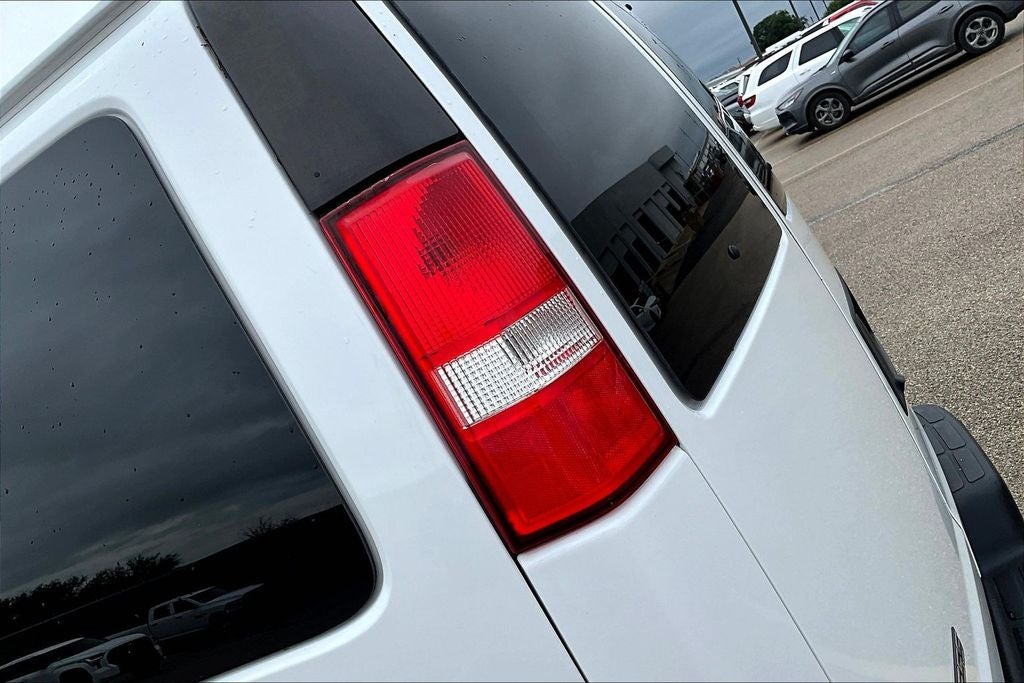 2019 Chevrolet Express 2500 LS Passenger