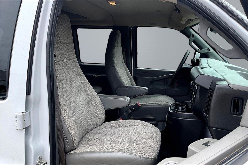 2019 Chevrolet Express 2500 LS Passenger