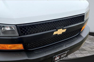 2019 Chevrolet Express 2500 LS Passenger