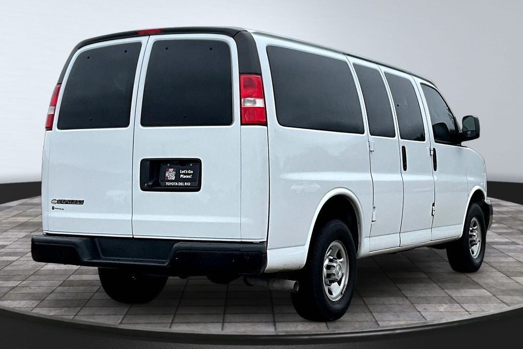 2019 Chevrolet Express 2500 LS Passenger
