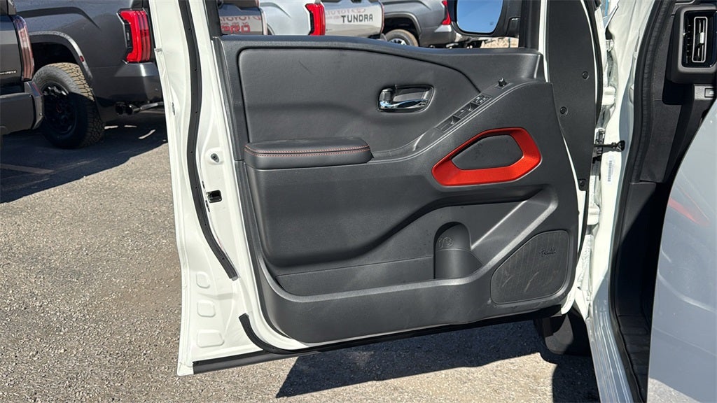 2025 Nissan Frontier PRO-X