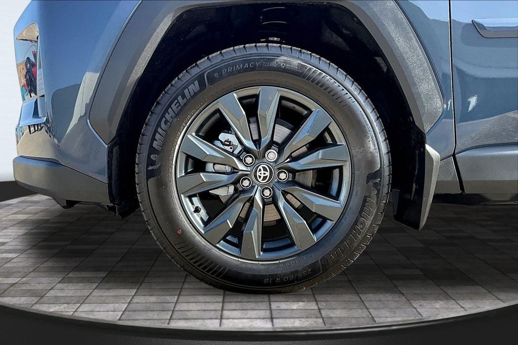 2026 Toyota RAV4 XLE Premium