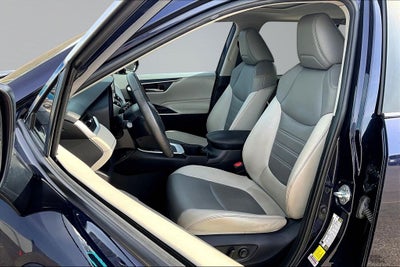 2024 Toyota RAV4 XLE Premium