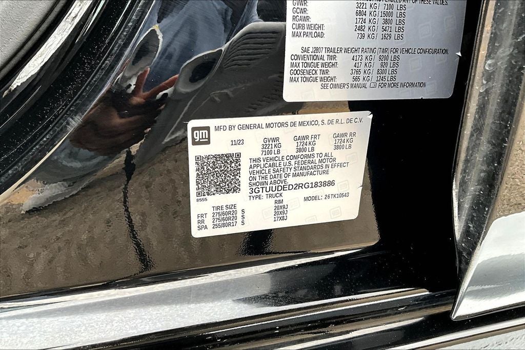 2024 GMC Sierra 1500 SLT