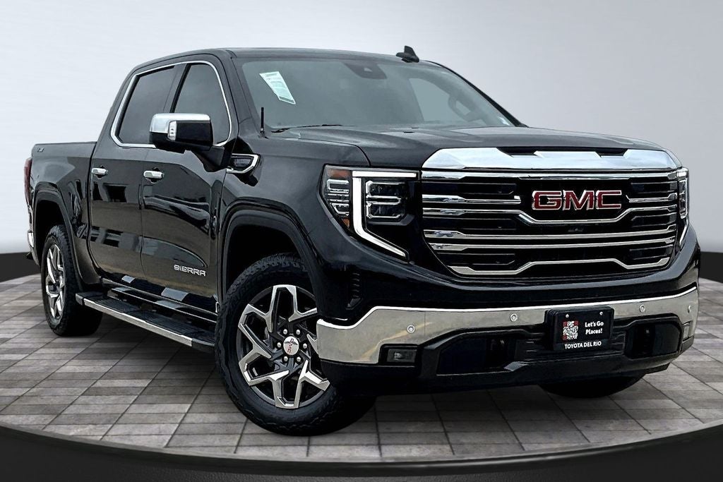 2024 GMC Sierra 1500 SLT